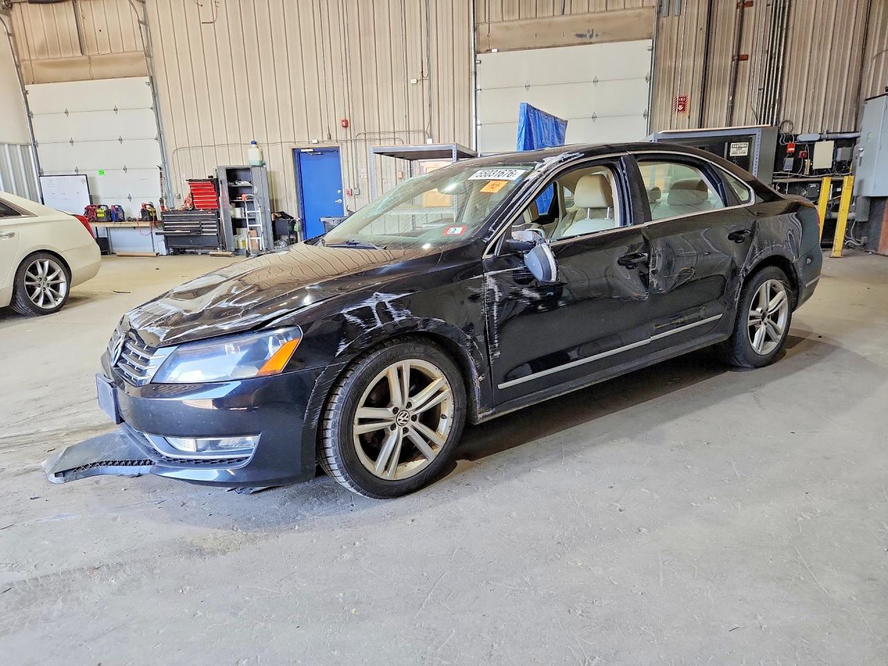 Salvage Volkswagen Passat Image