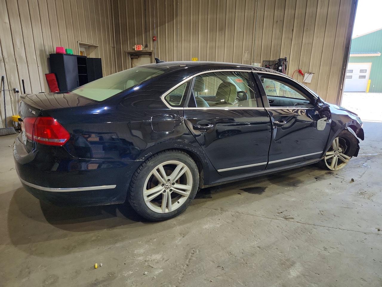 Volkswagen Passat Sel