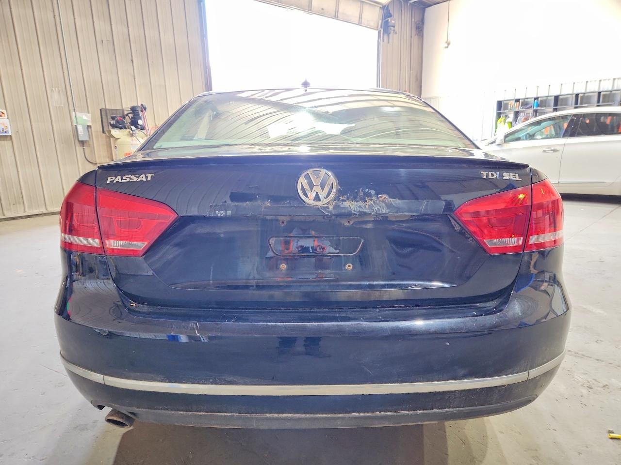 Volkswagen Passat Sel