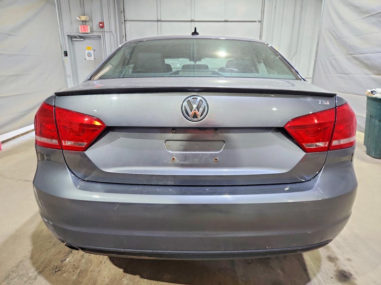 Volkswagen Passat S