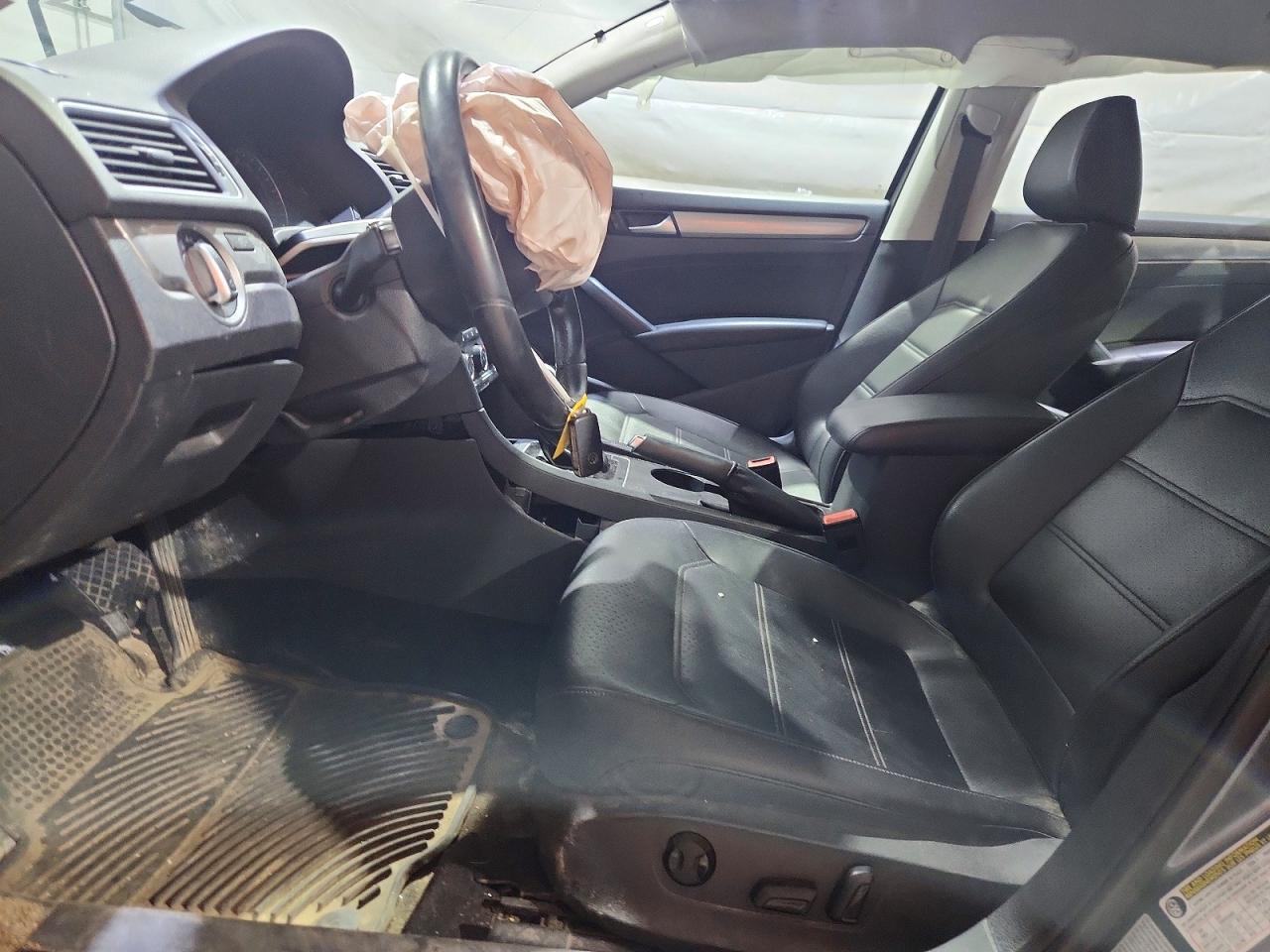 Volkswagen Passat S