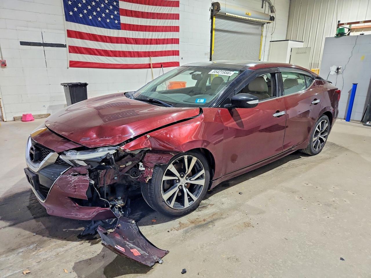 Salvage Nissan Maxima Image