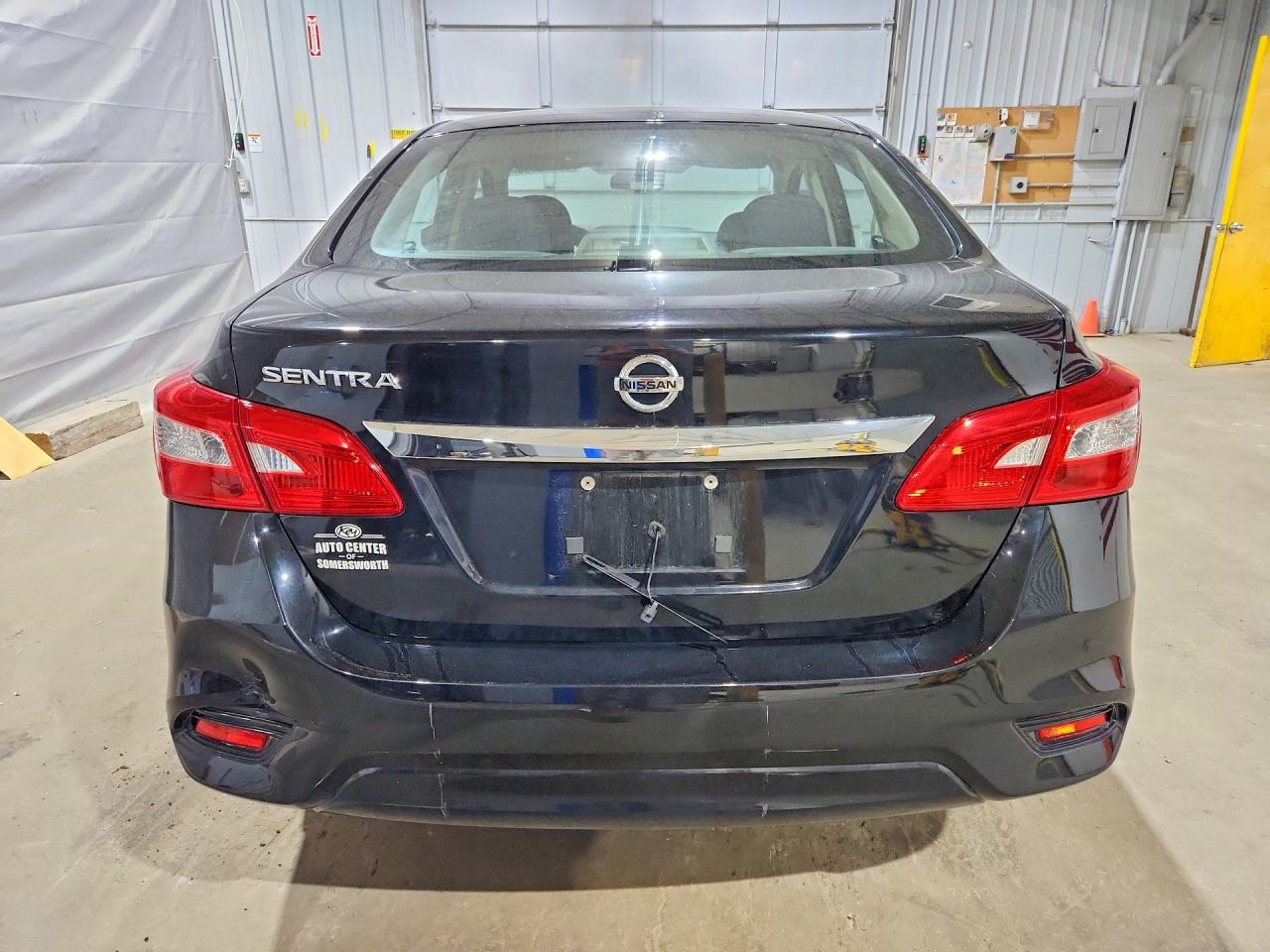 Nissan Sentra S