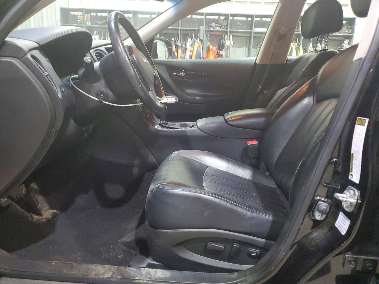 INFINITI Qx Base