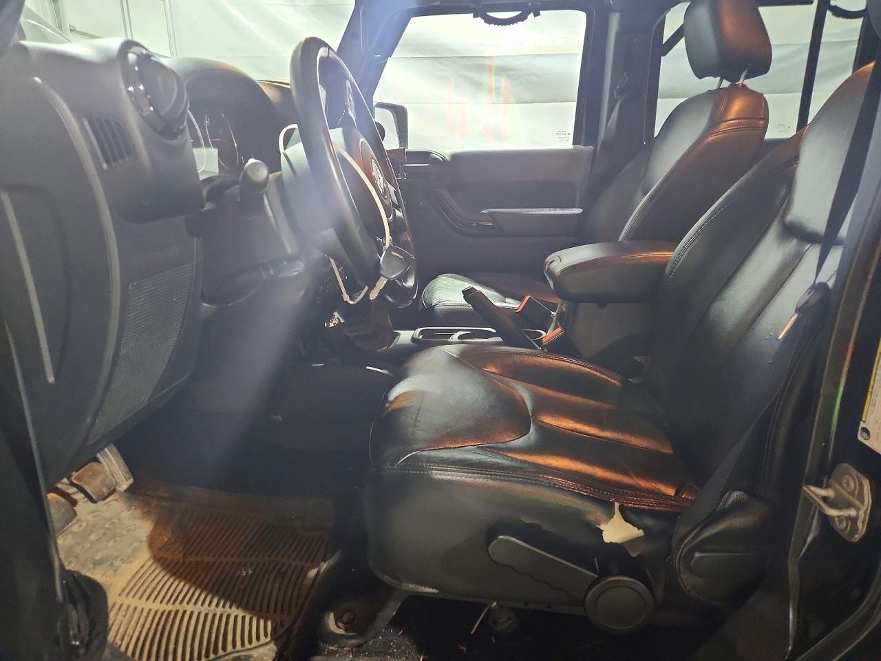 Jeep Wrangler Sahara