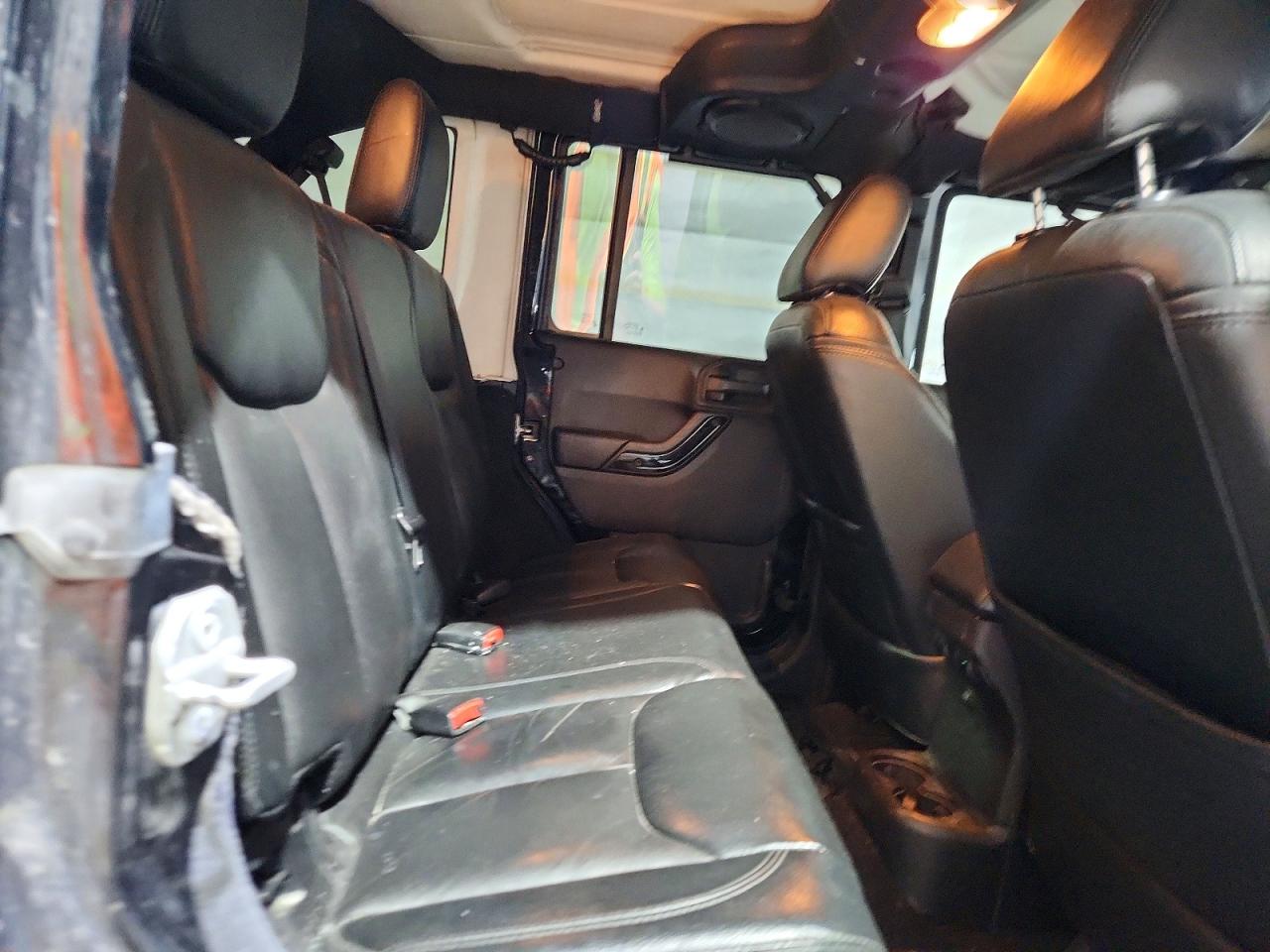 Jeep Wrangler Sahara
