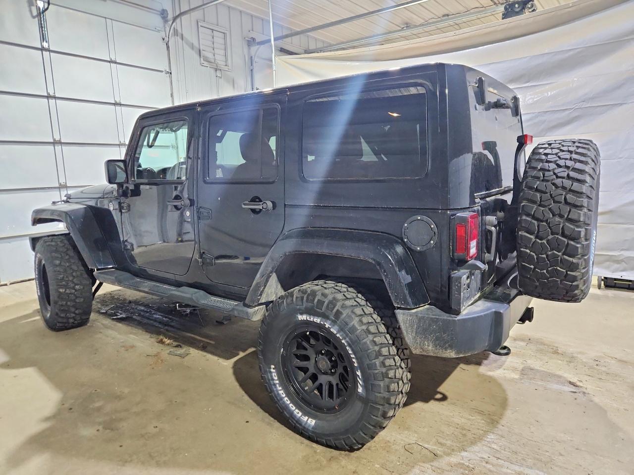 Jeep Wrangler Sahara