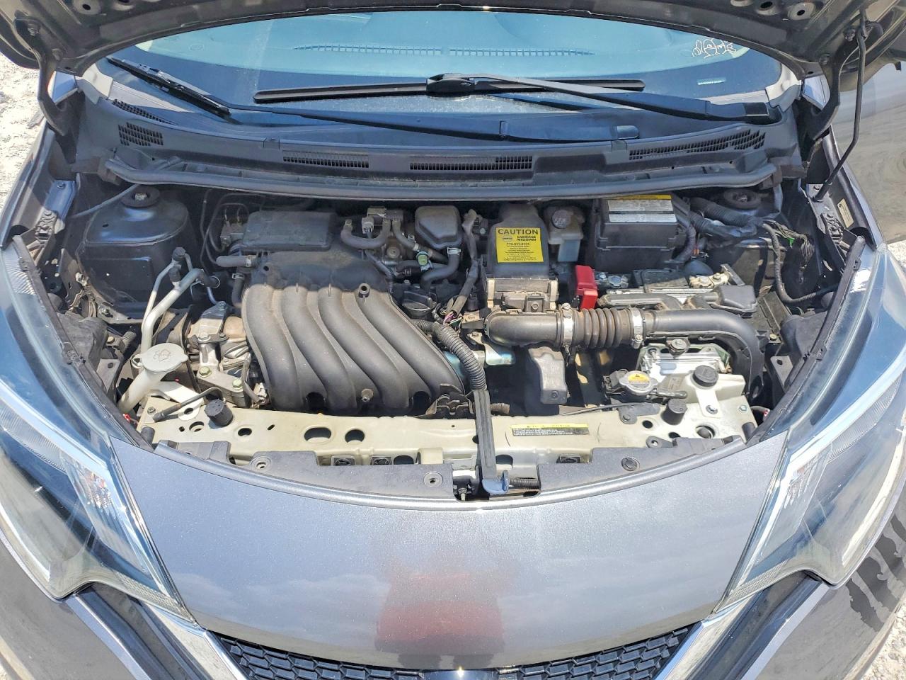 Nissan Versa S