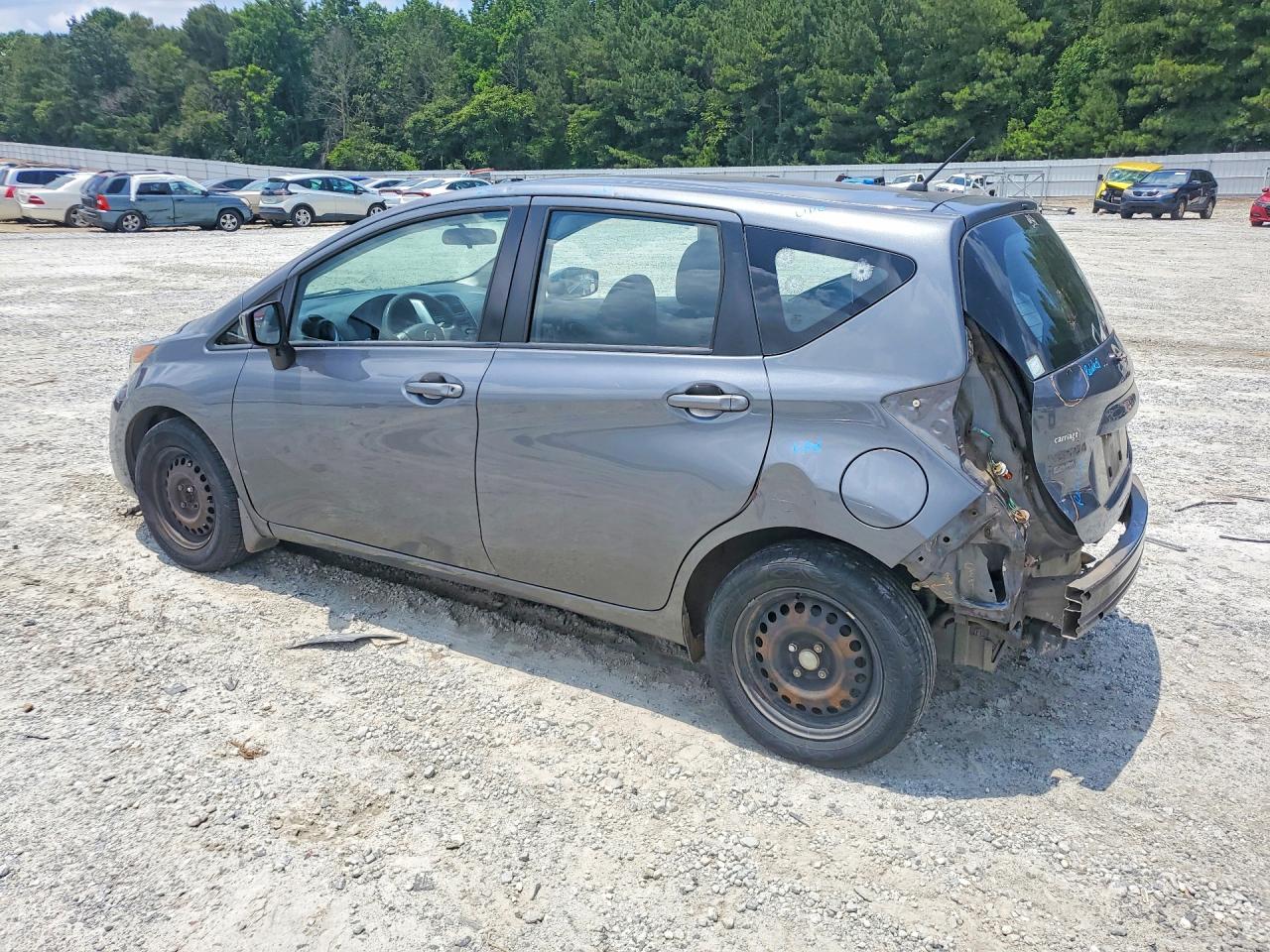 Nissan Versa S