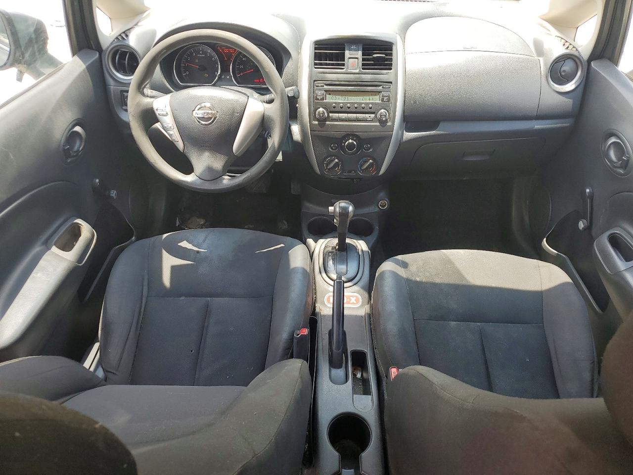 Nissan Versa S