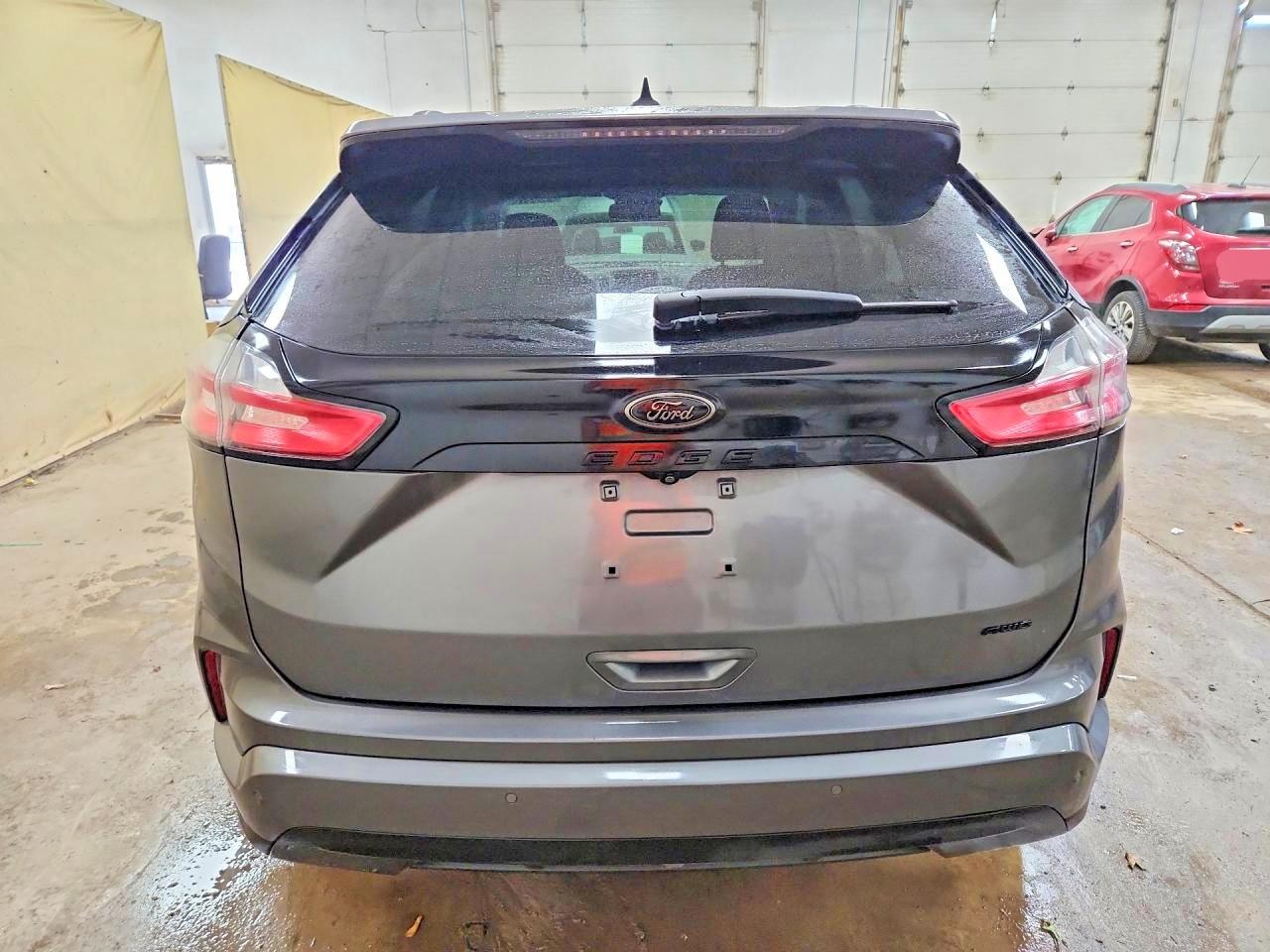 Ford Edge Se