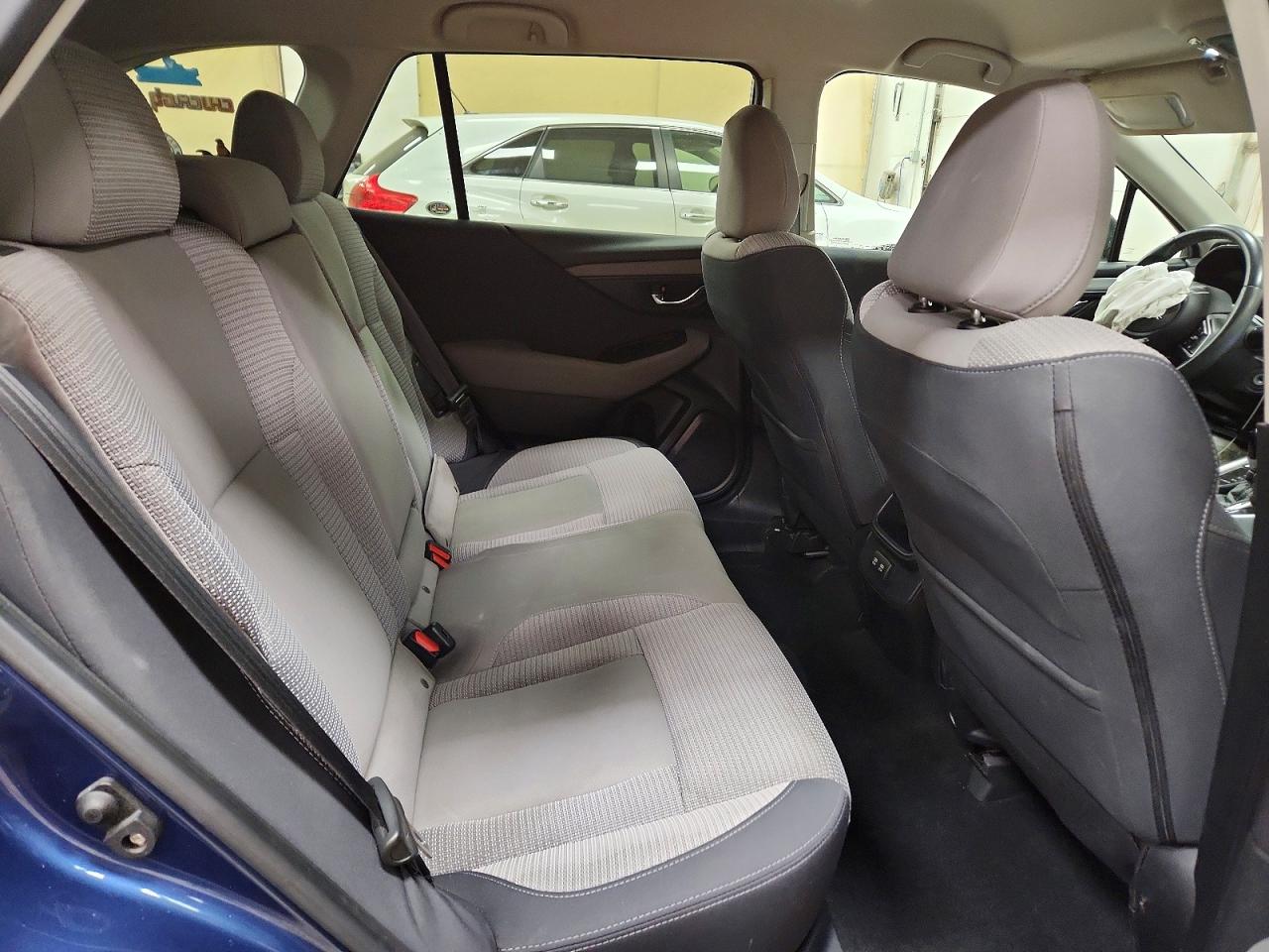 Subaru Outback Premium