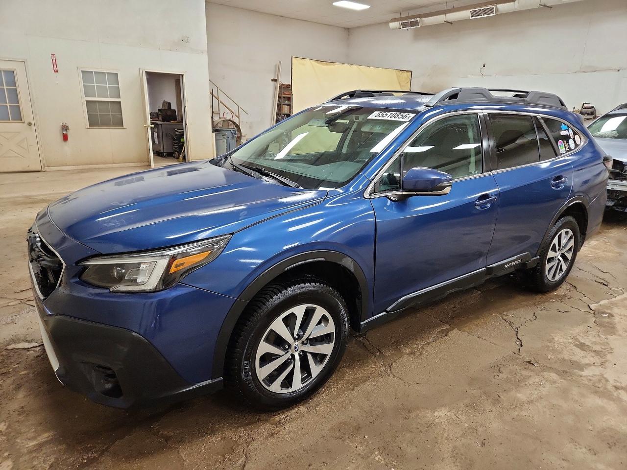 Salvage Subaru Outback Image