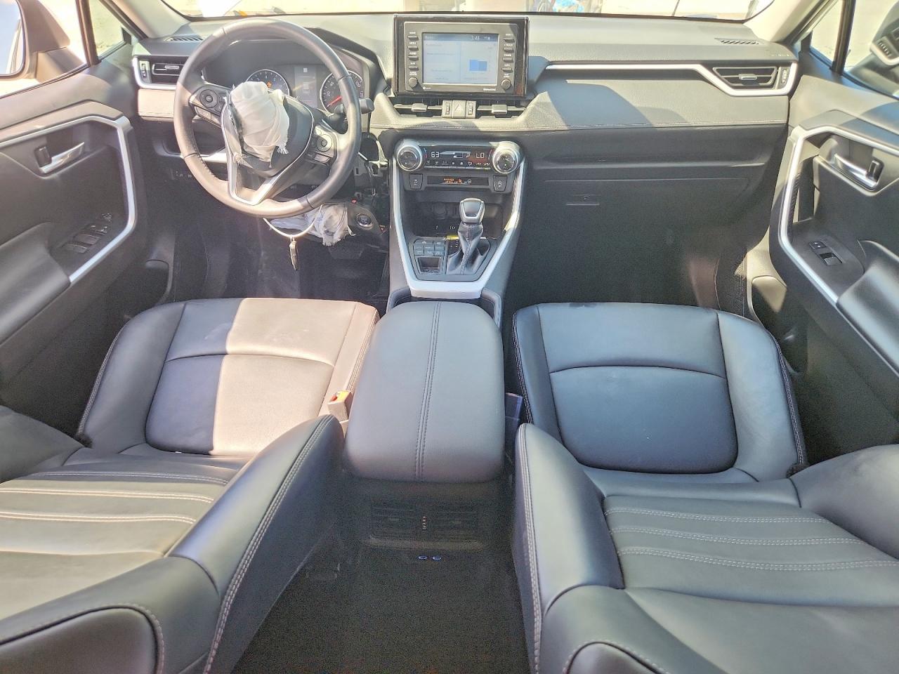 Toyota RAV4 Xle Premium