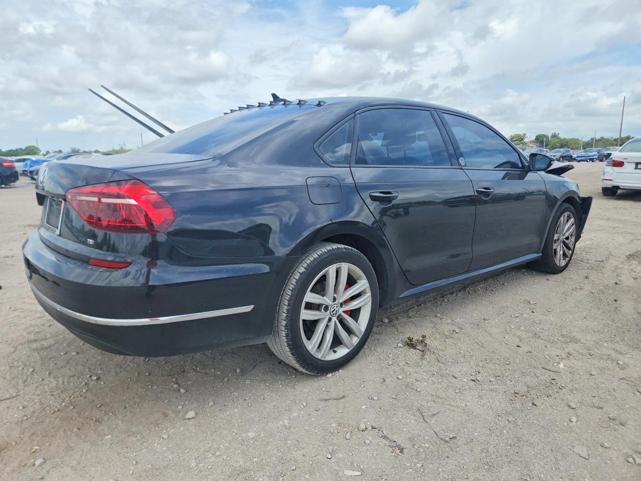 Volkswagen Passat Wolfsburg