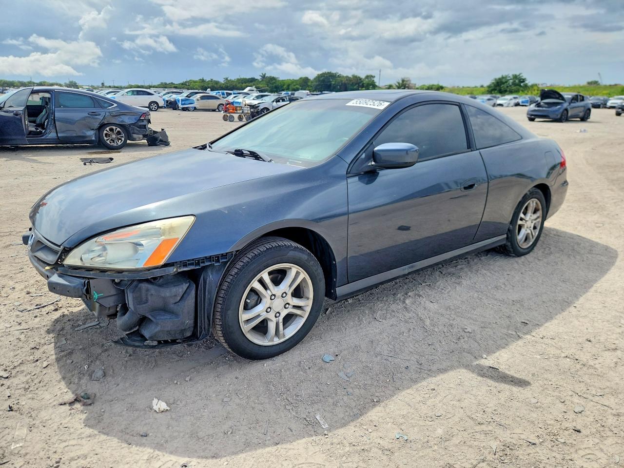 Salvage Honda Accord Image