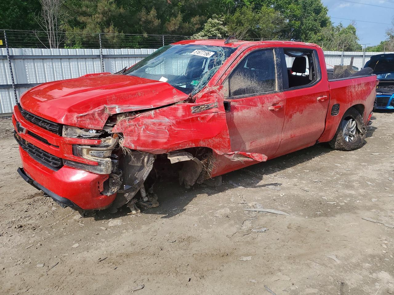 Salvage Chevrolet Silverado Image