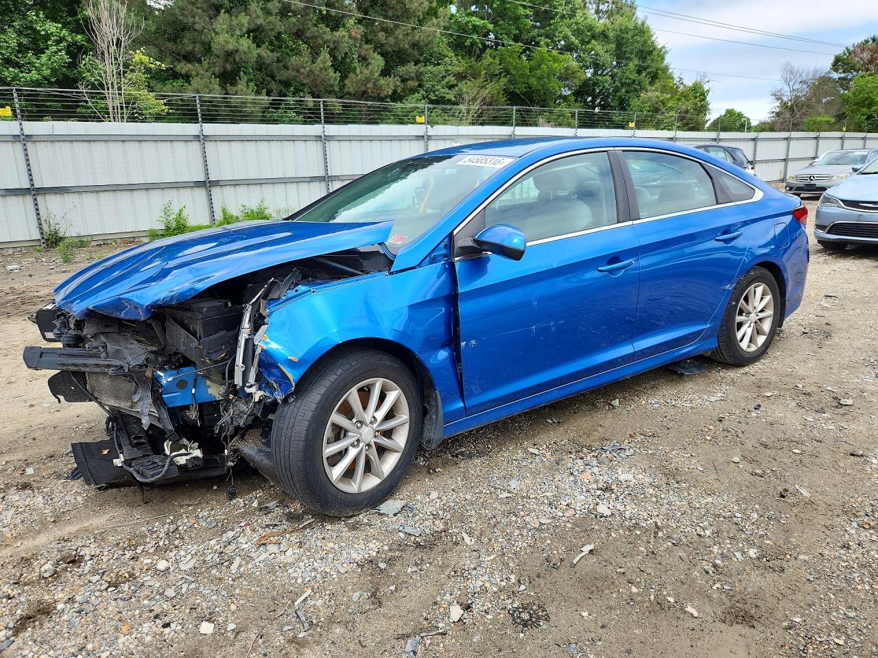 Salvage Hyundai SONATA Image