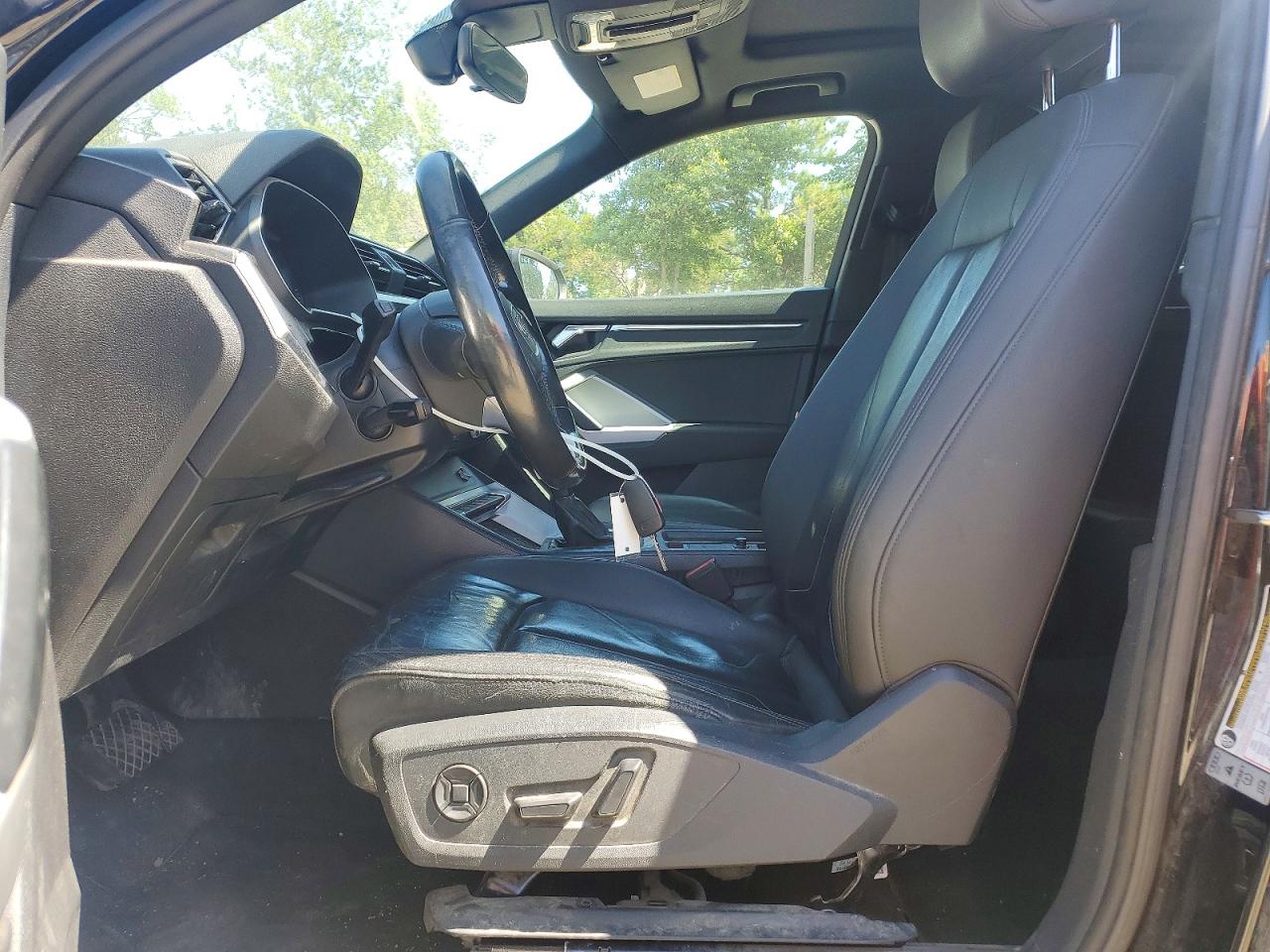 Audi Q3 Premium 40