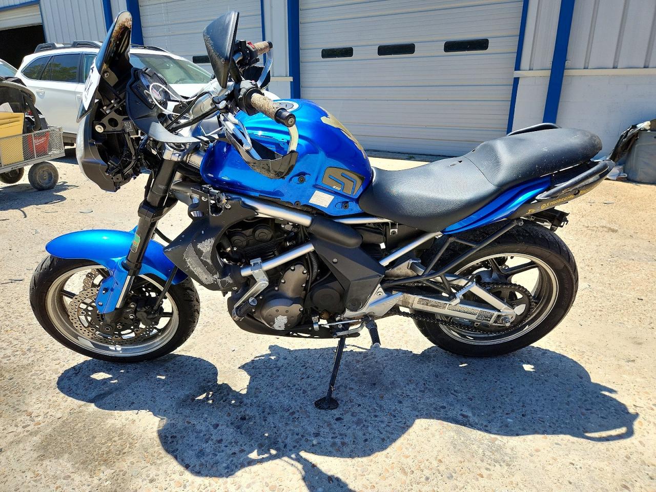 Kawasaki Le650 A