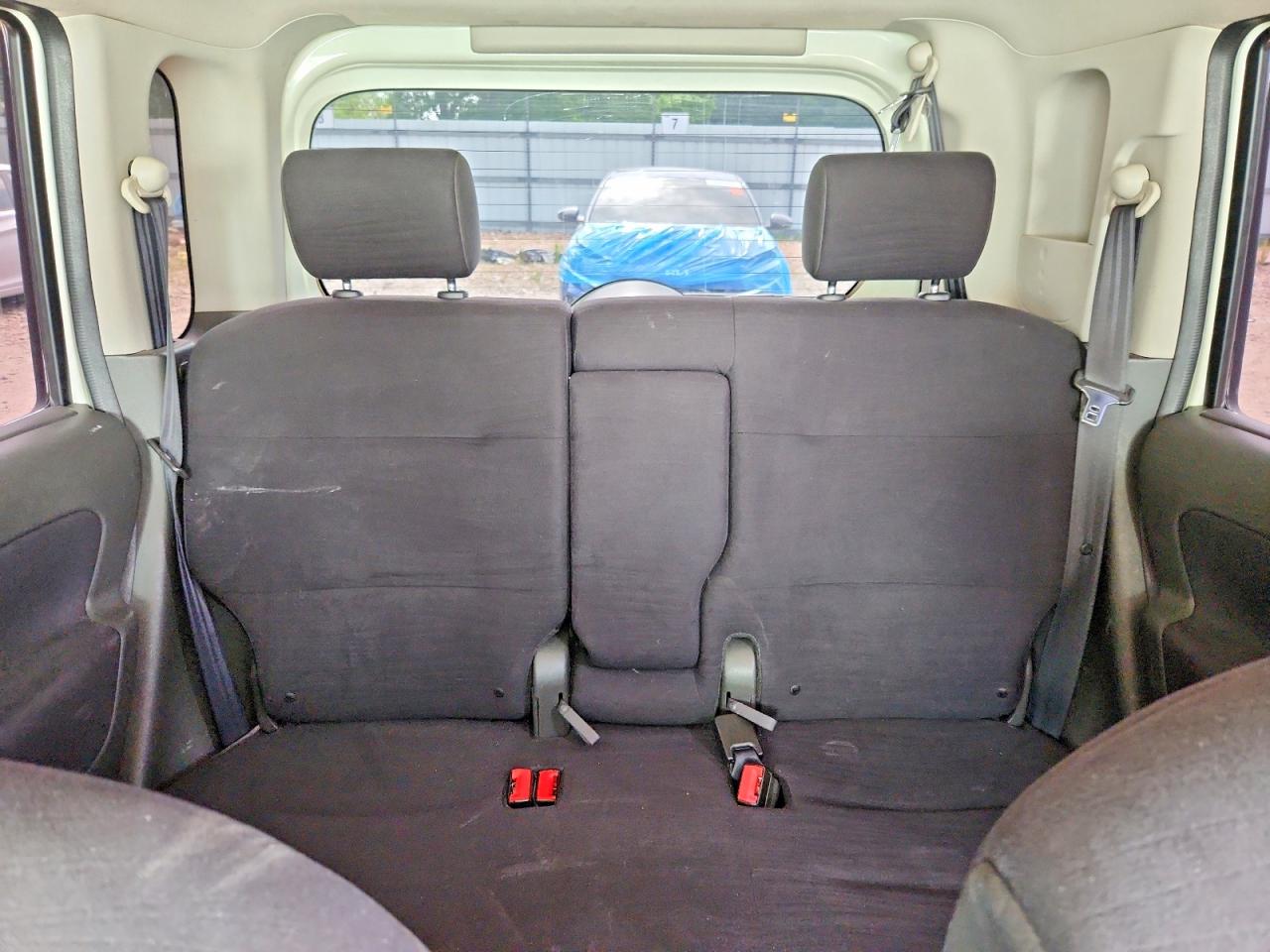 Nissan cube 1.8