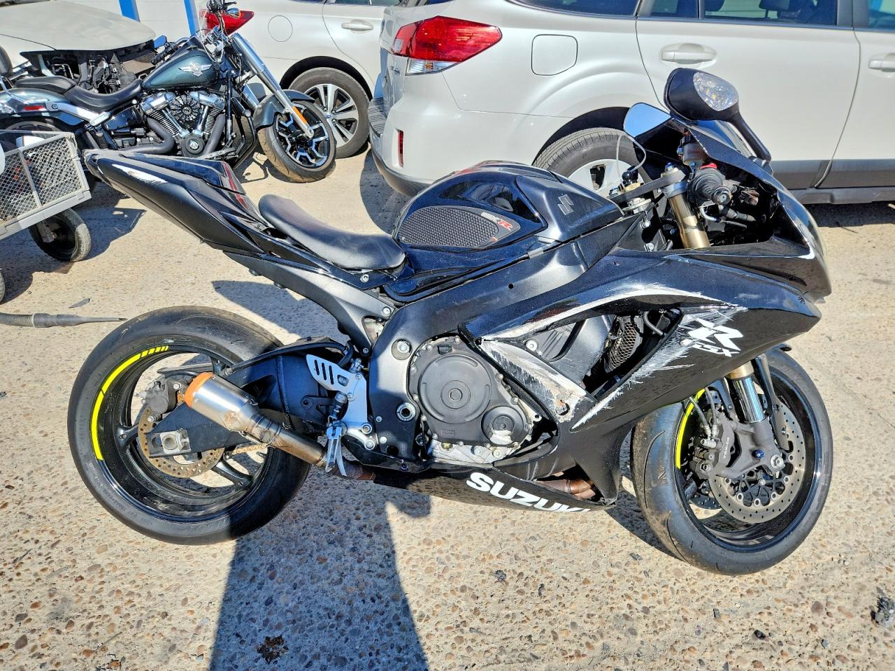 Salvage Suzuki Gsxr600 Image