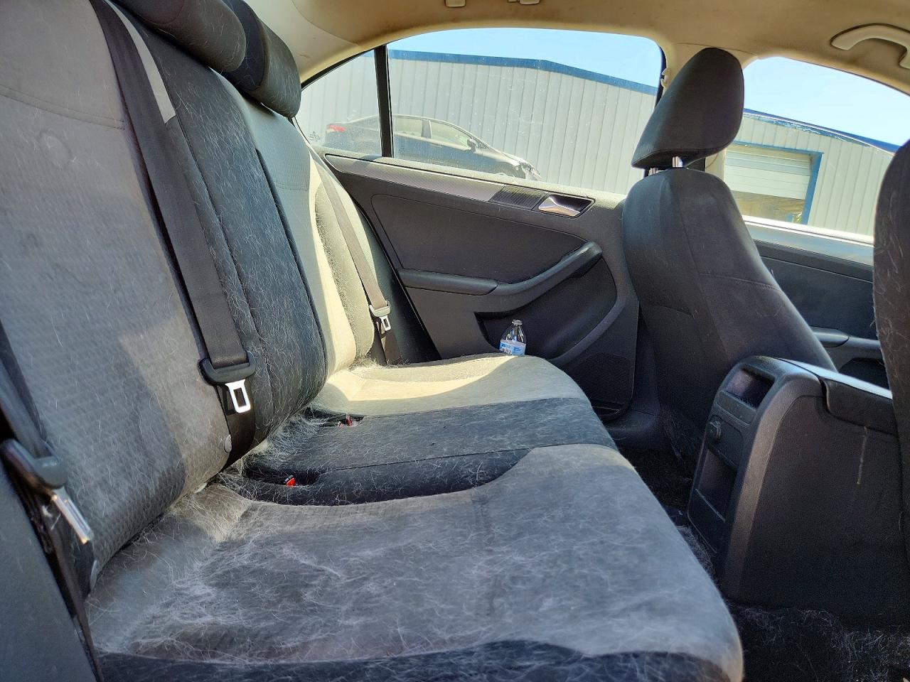 Volkswagen Jetta S