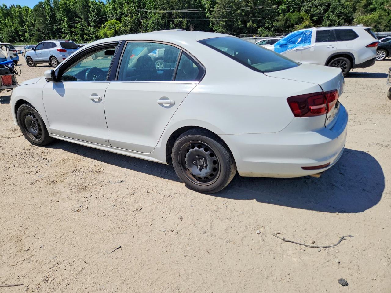 Volkswagen Jetta S