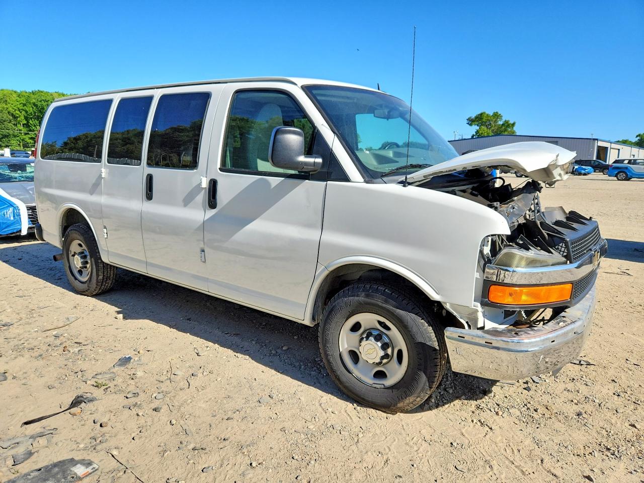 Chevrolet Express Lt