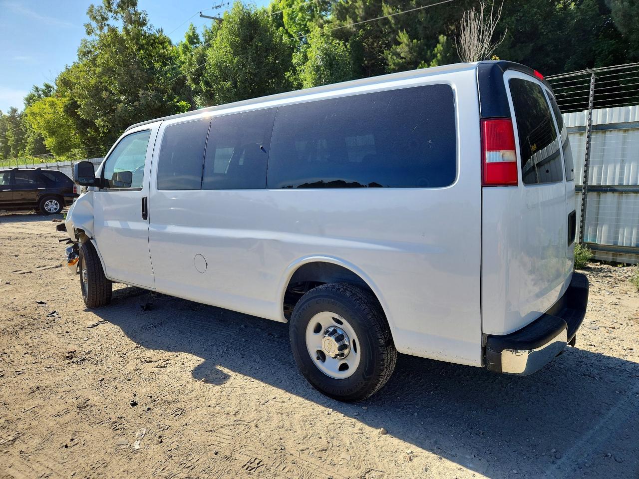 Chevrolet Express Lt