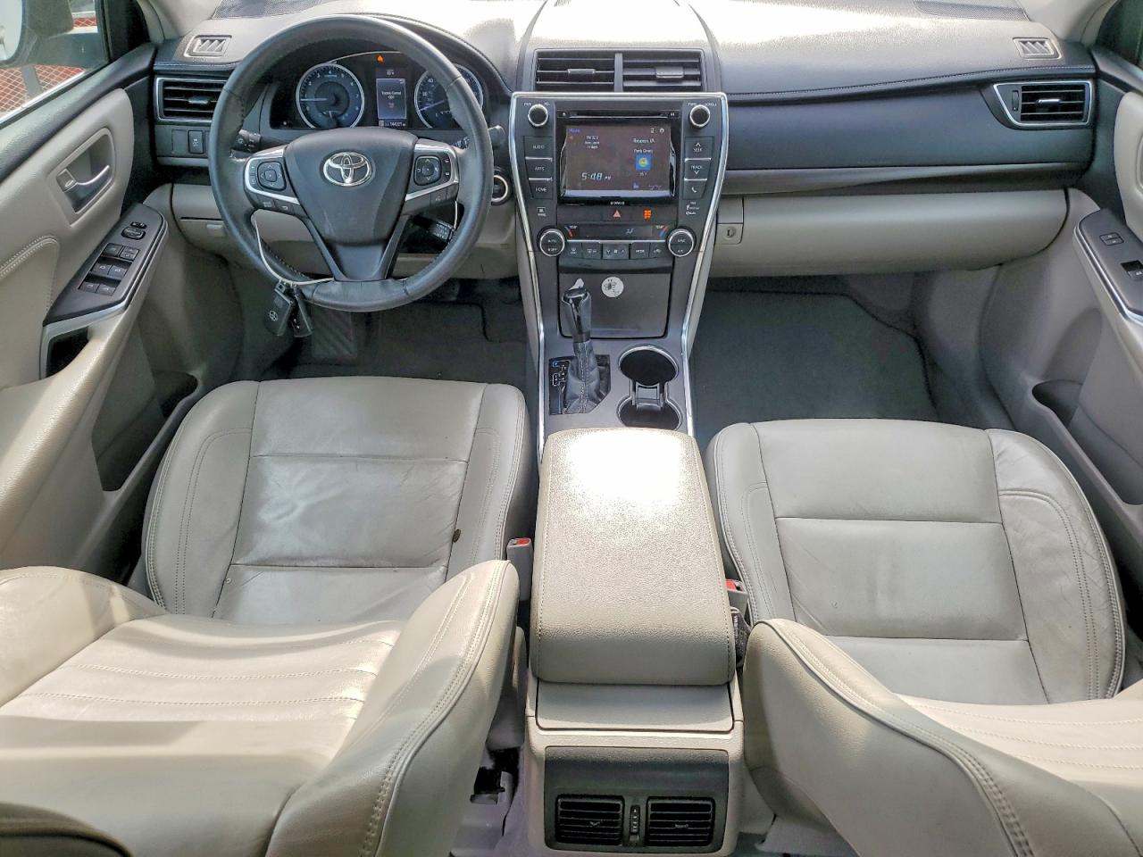 Toyota Camry Xle