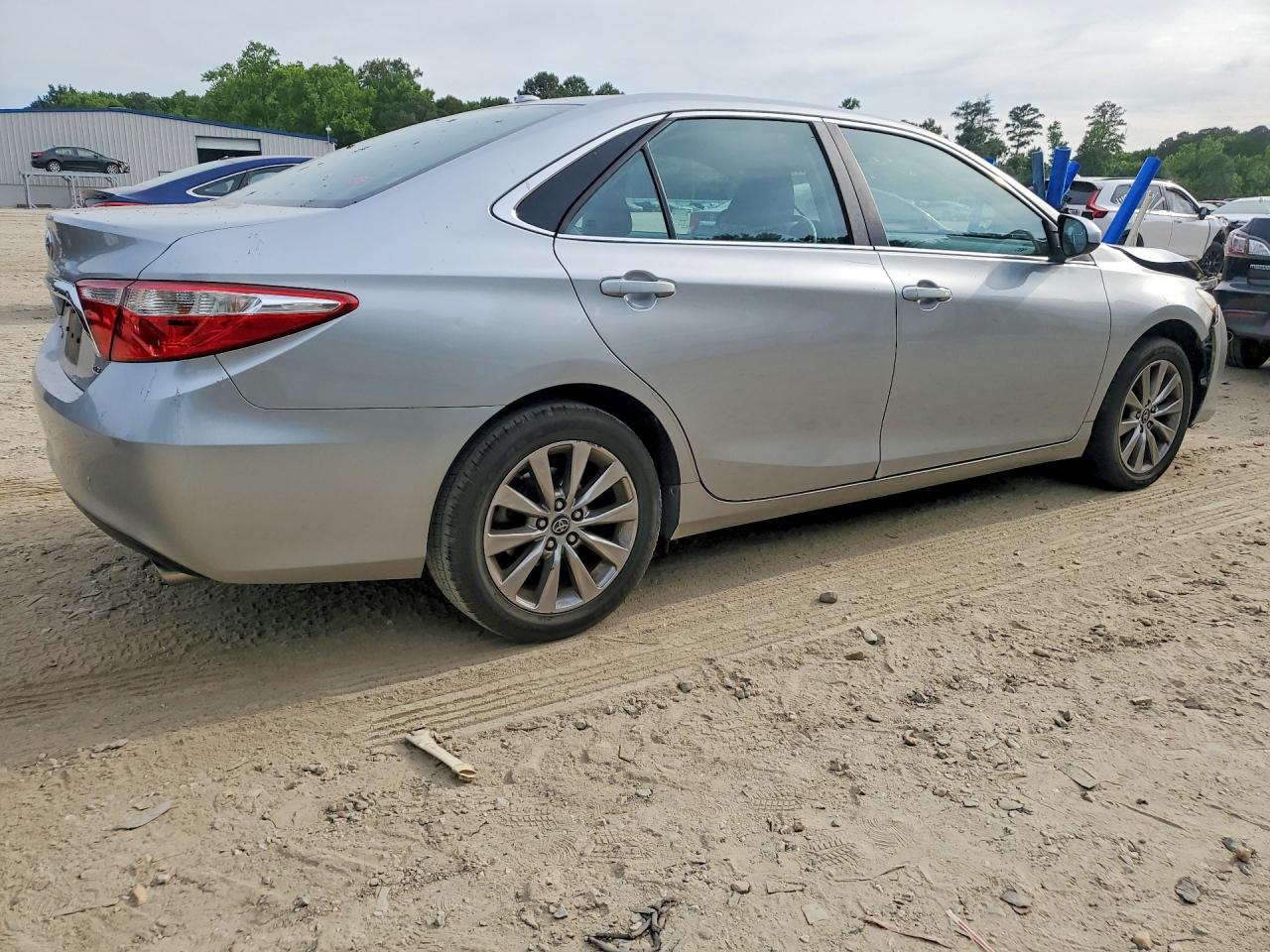 Toyota Camry Xle