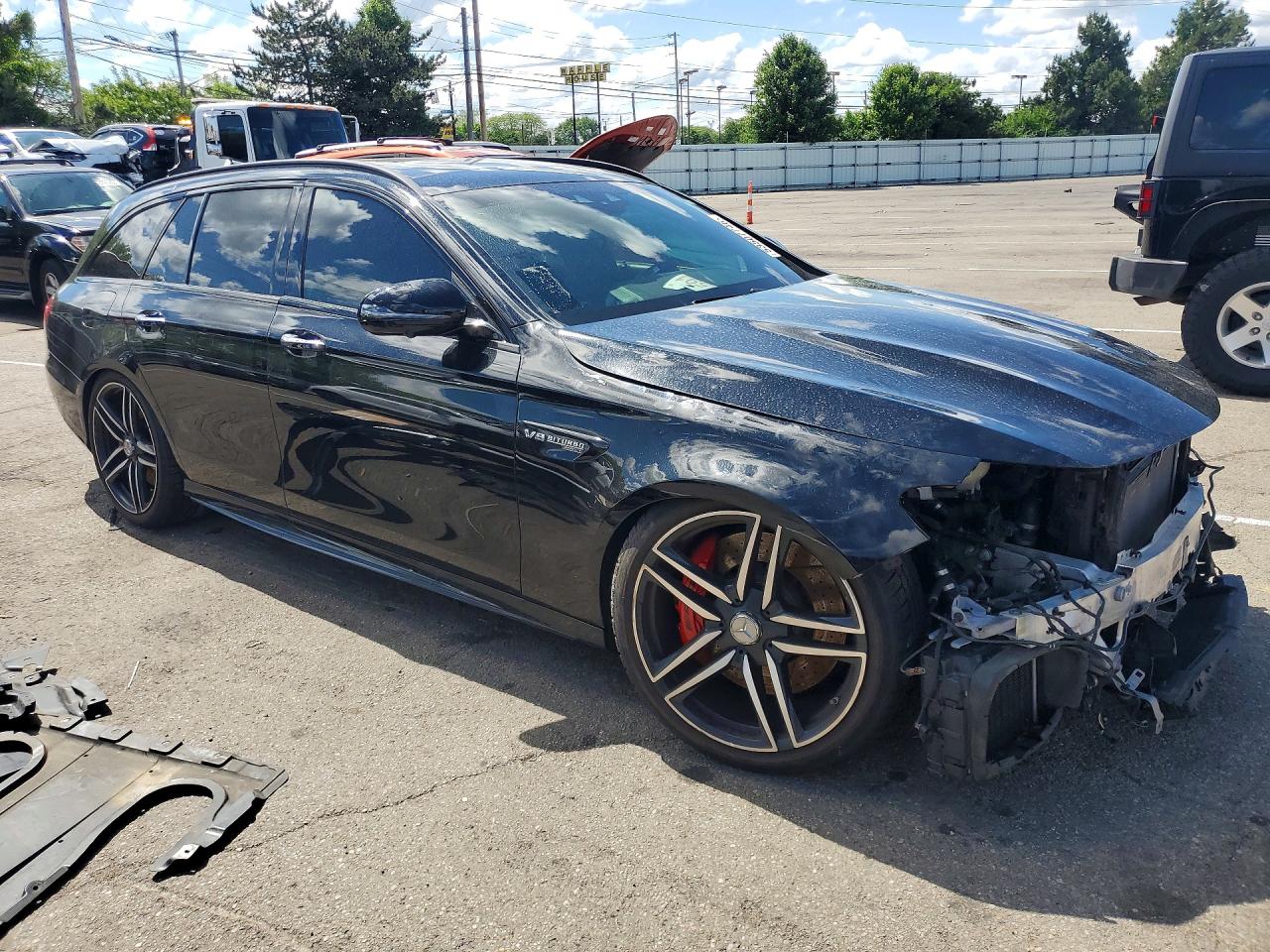 Mercedes-Benz E-Class 63 Amg-s 4matic