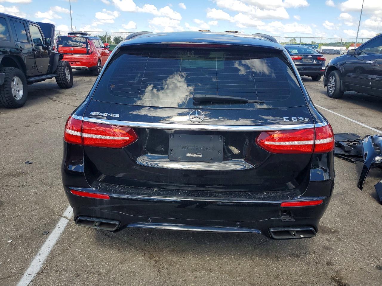 Mercedes-Benz E-Class 63 Amg-s 4matic