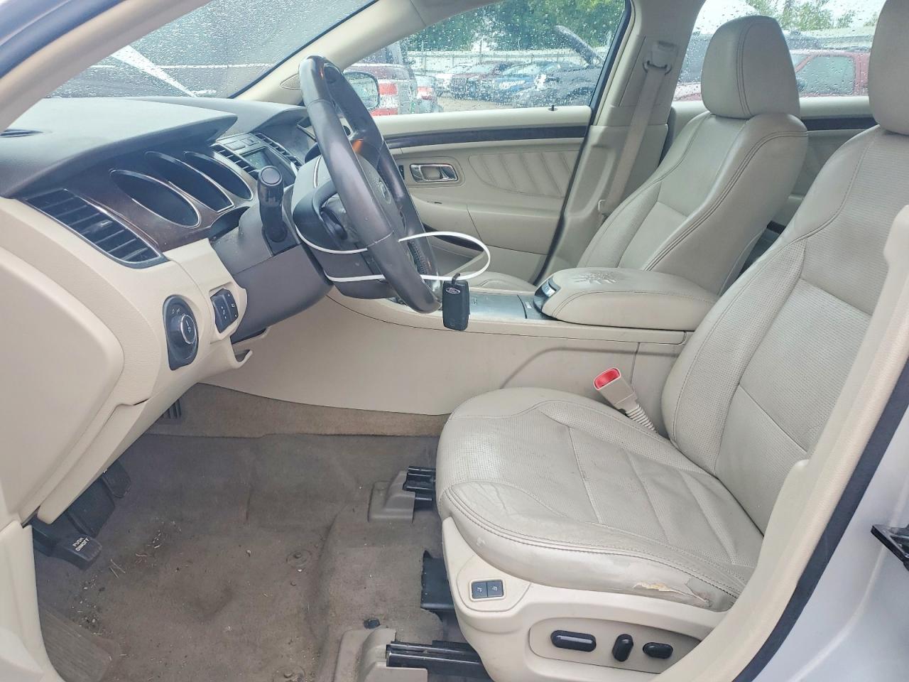 Ford Taurus Limited