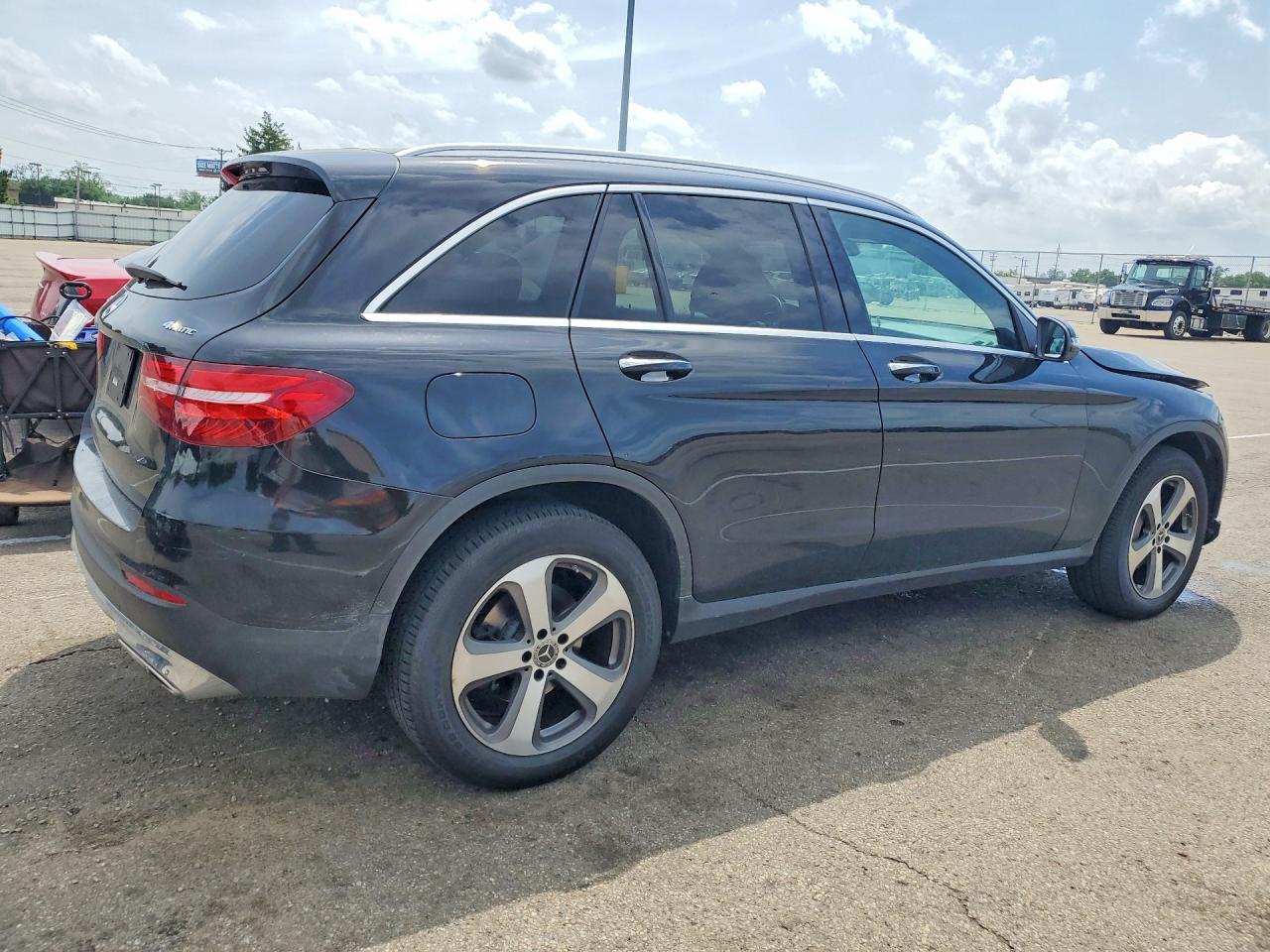 Mercedes-Benz GLC 300 4matic