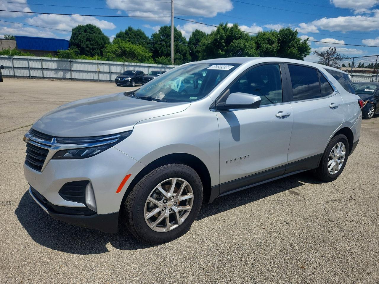Salvage Chevrolet Equinox Image
