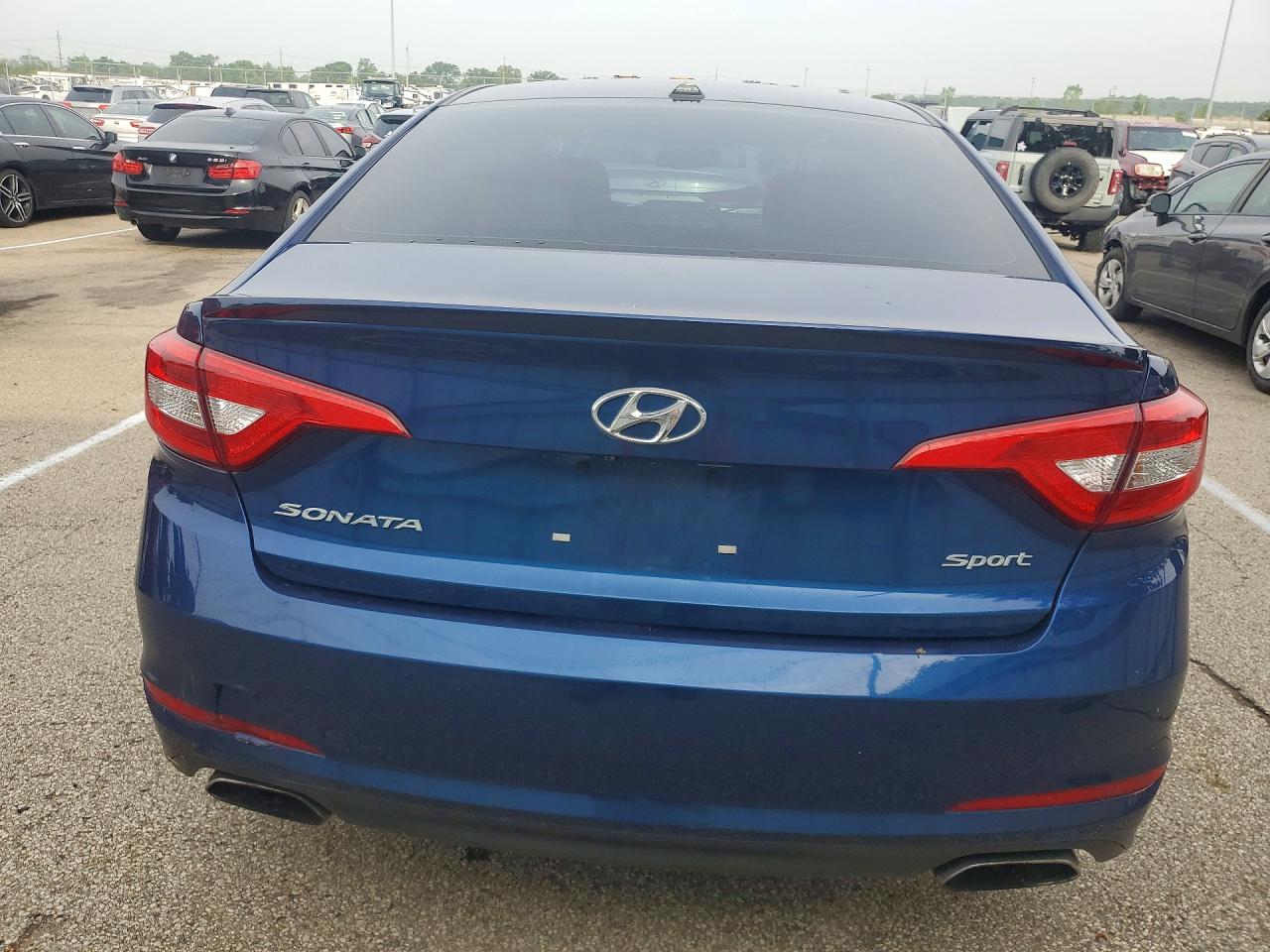 Hyundai SONATA Sport