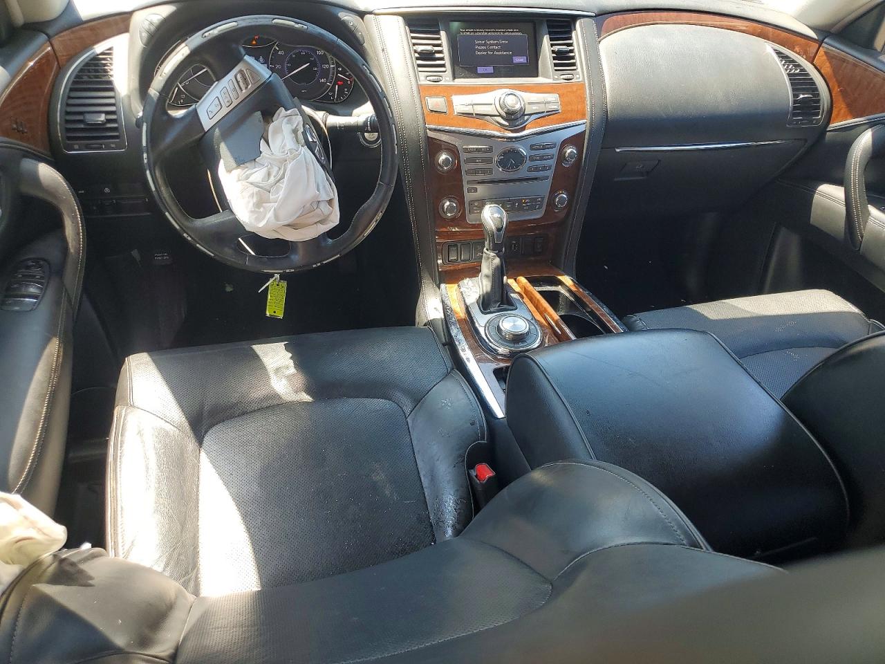 INFINITI Qx Luxe