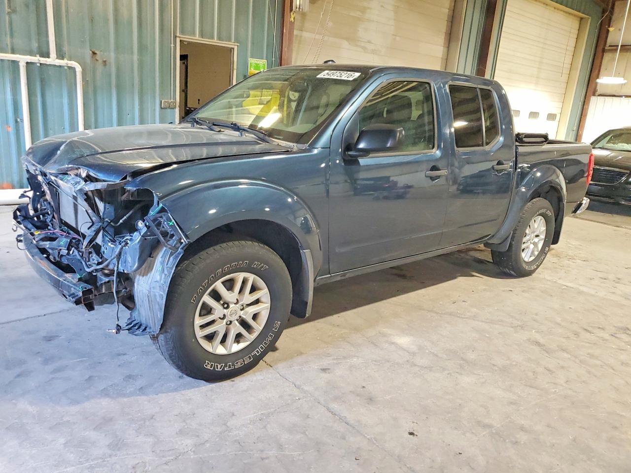 Salvage Nissan Frontier Image