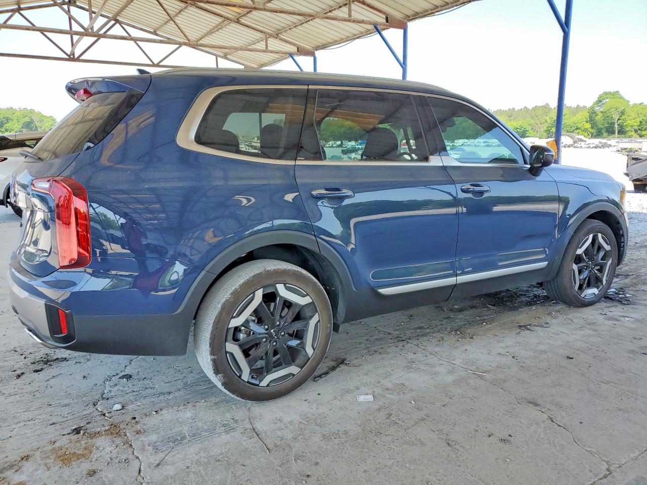 Kia Telluride S