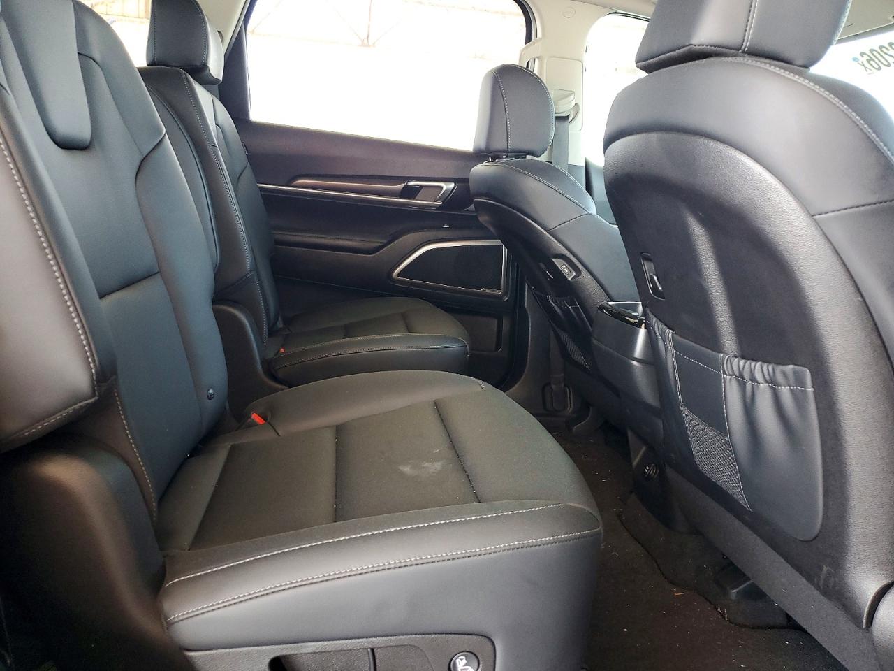 Kia Telluride S