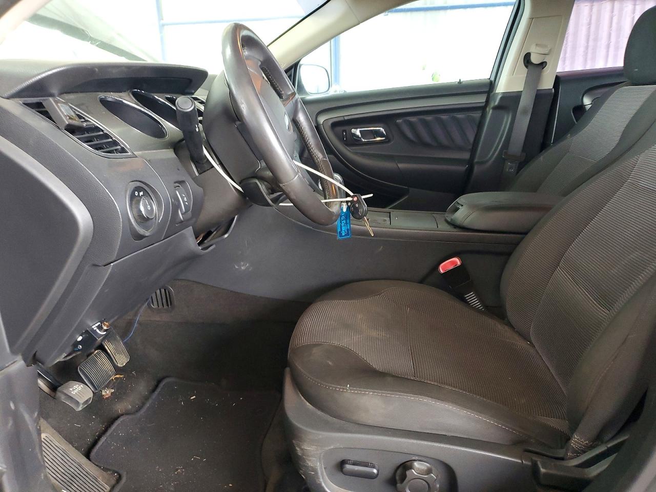 Ford Taurus Sel
