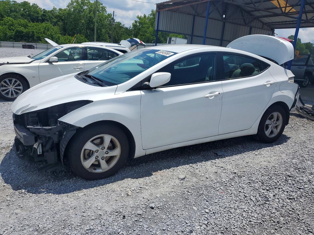 Salvage Hyundai ELANTRA Image