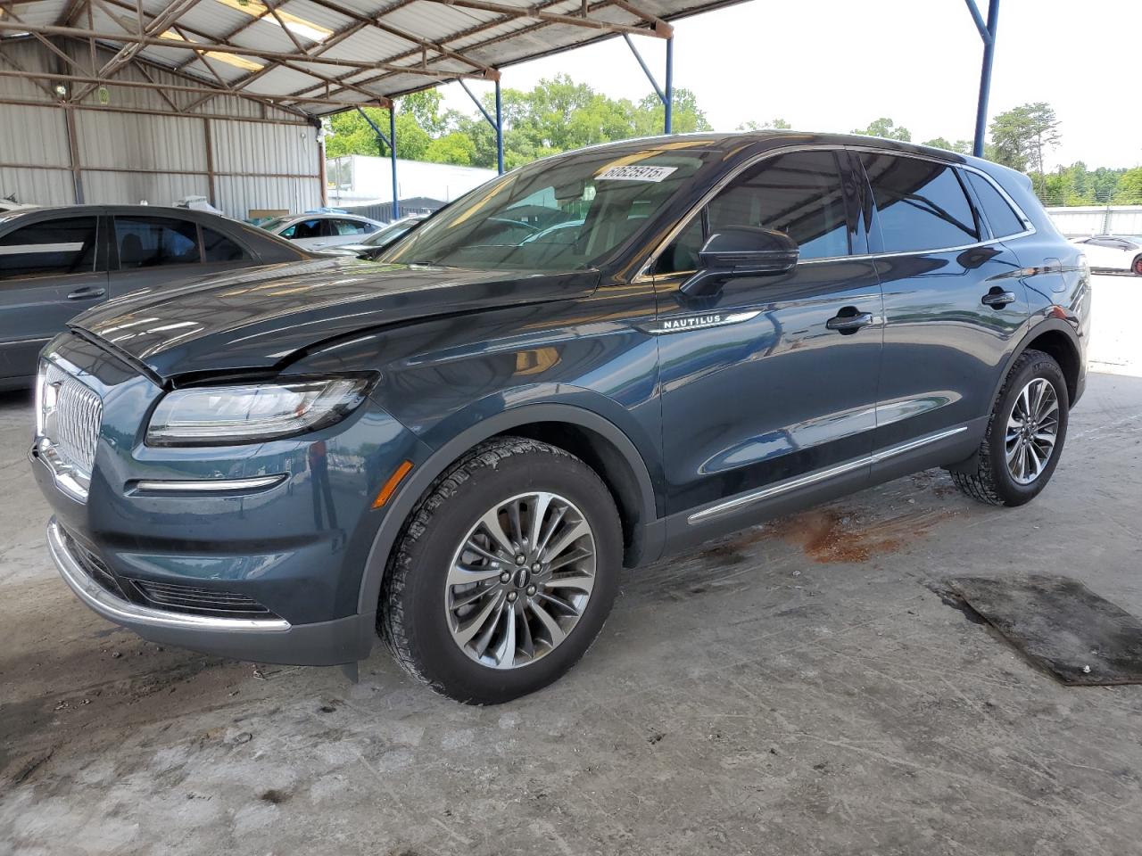 Salvage Lincoln Nautilus Image