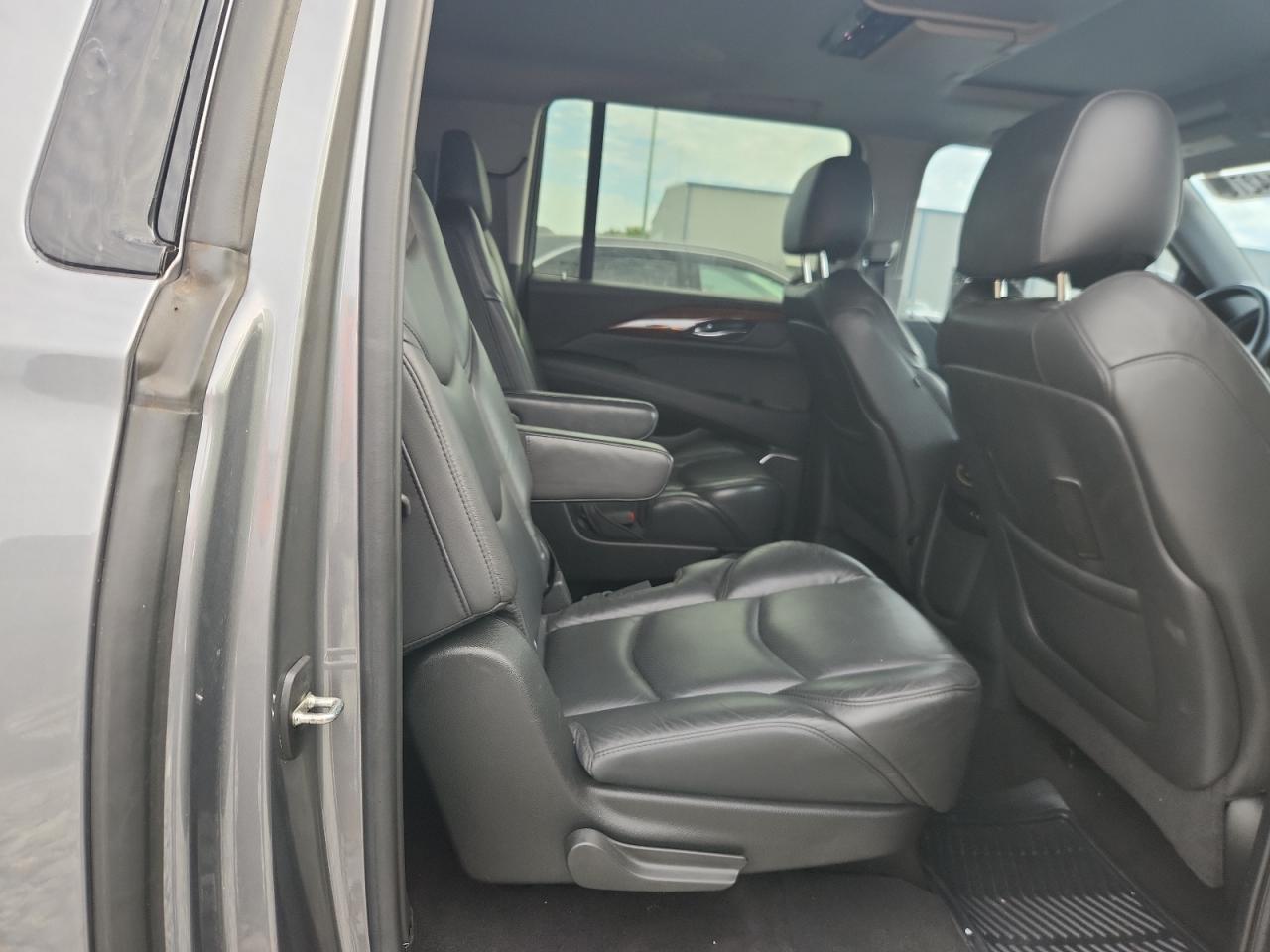 Cadillac Escalade Esv Premium Luxury