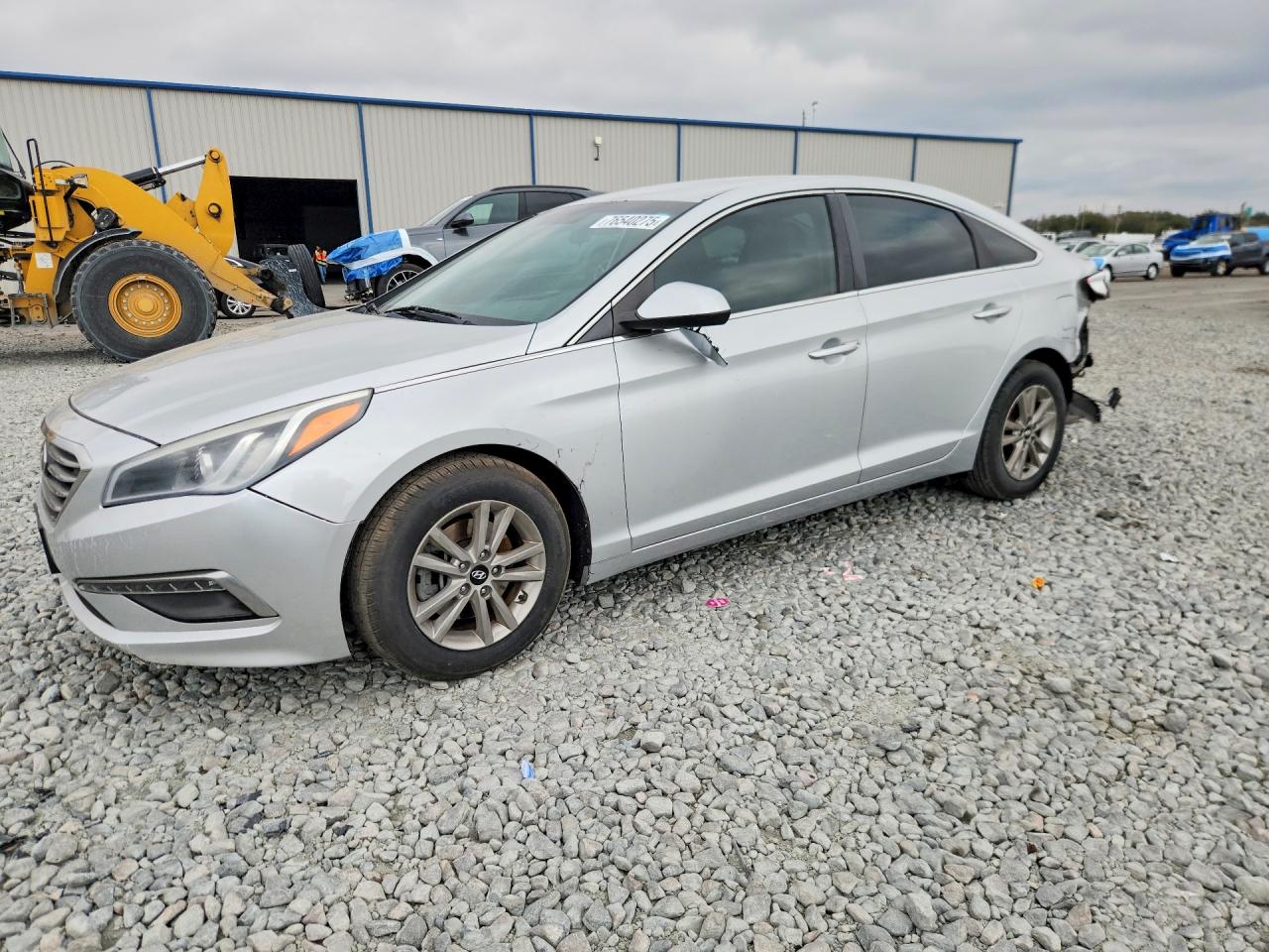 Salvage Hyundai SONATA Image
