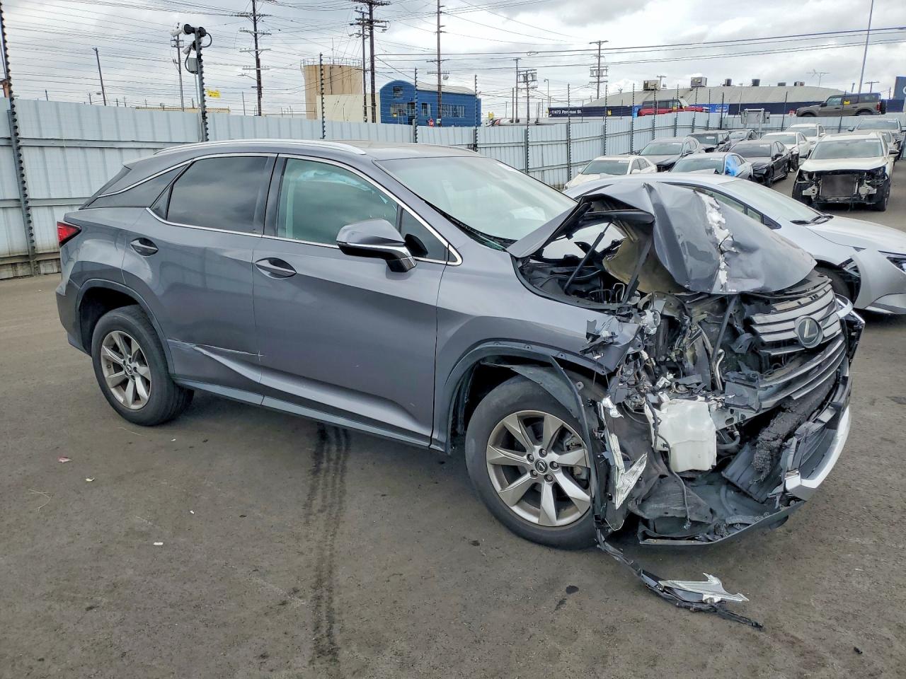 Lexus RX Base