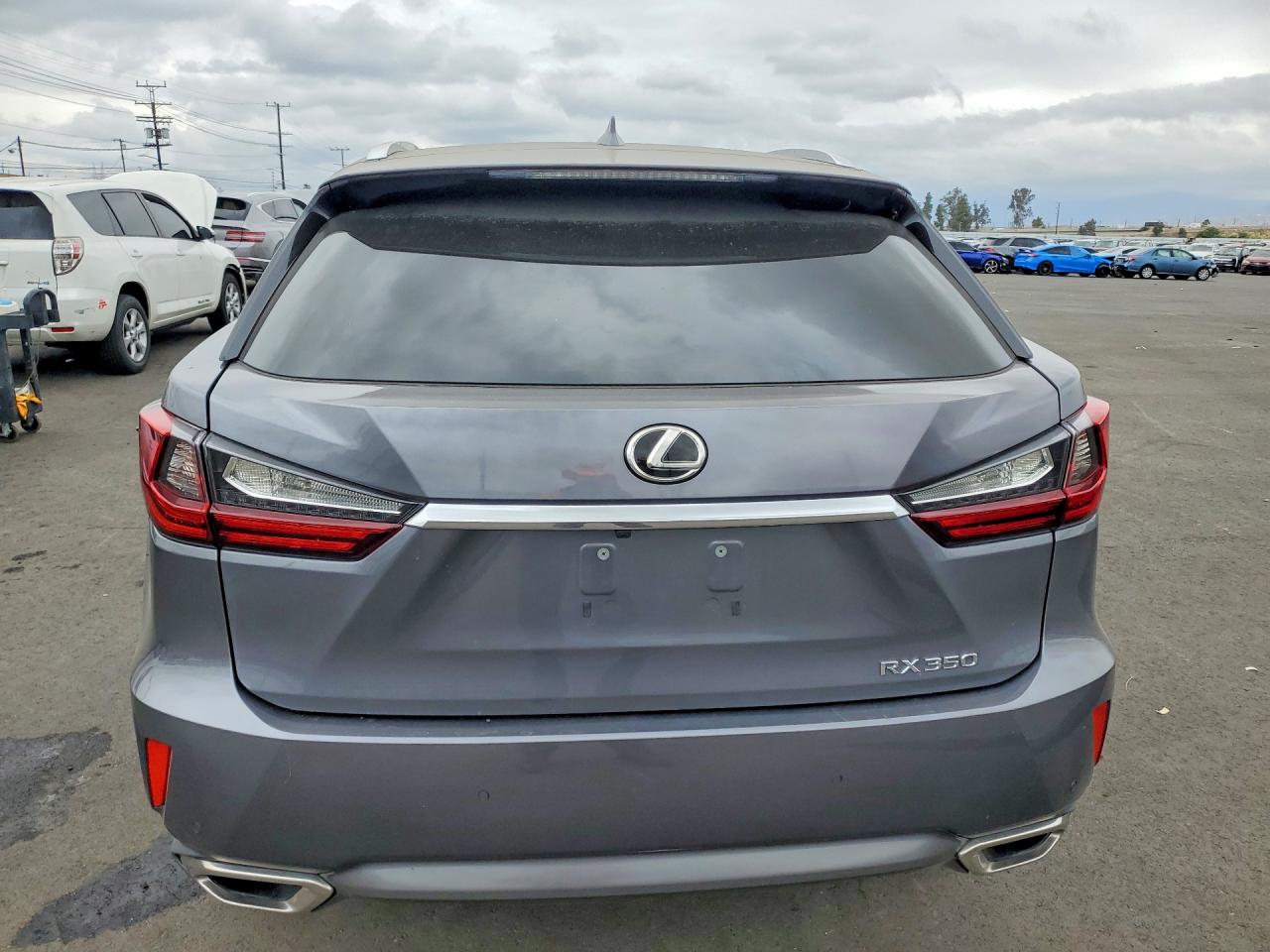 Lexus RX Base