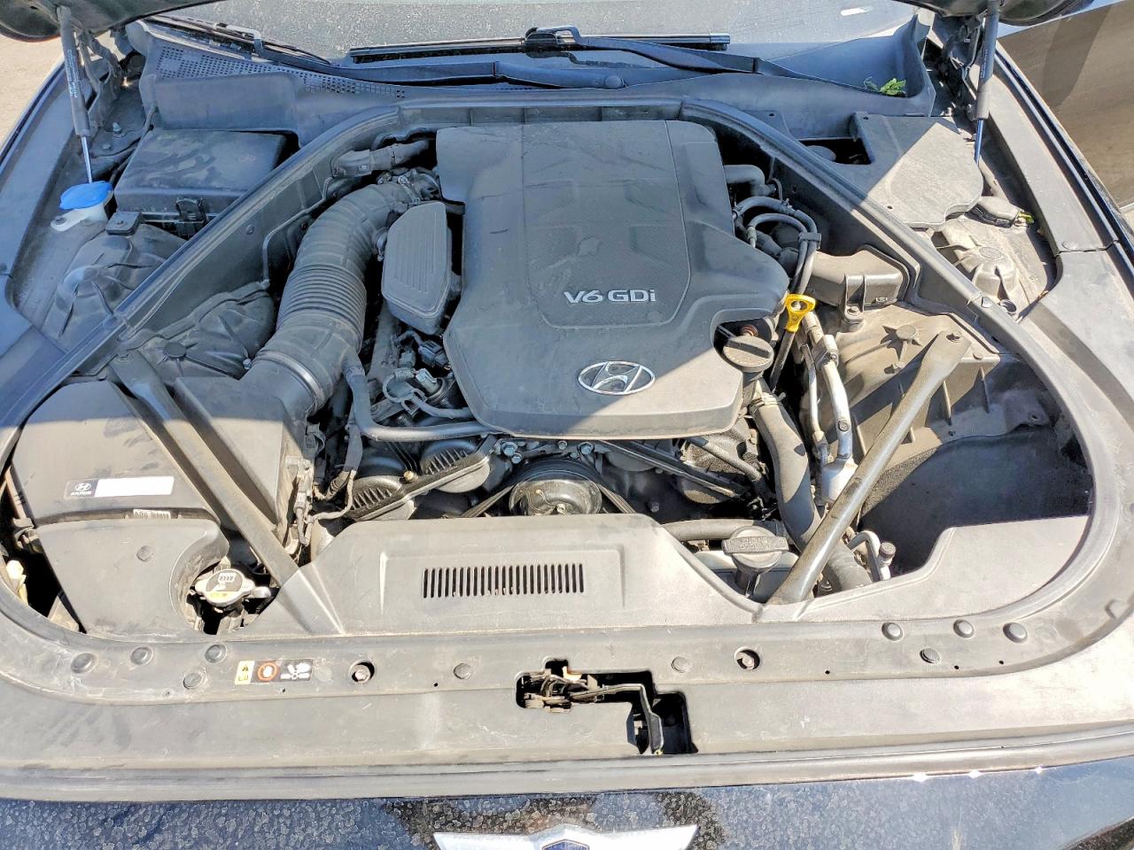 Hyundai Genesis 3.8l
